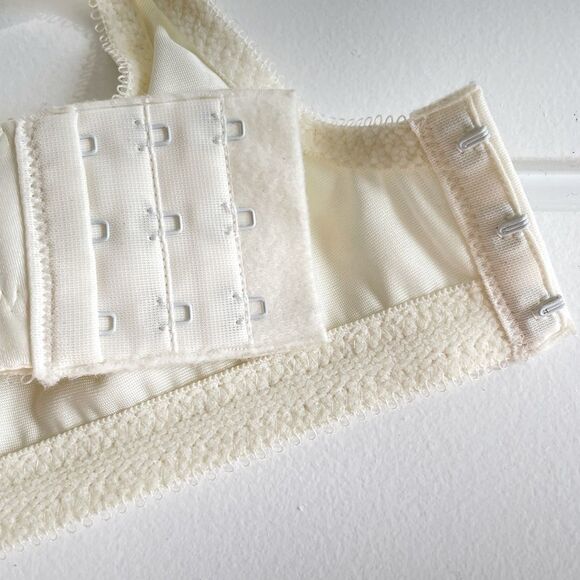 Bali Double Support Tailored Wireless Bra Nude 36C - Picture 6 of 8